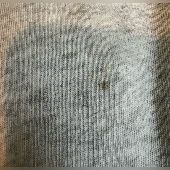 Victoria’s Secret Pink Gray capri Sweats with Pink Lettering - Picture 6 of 12